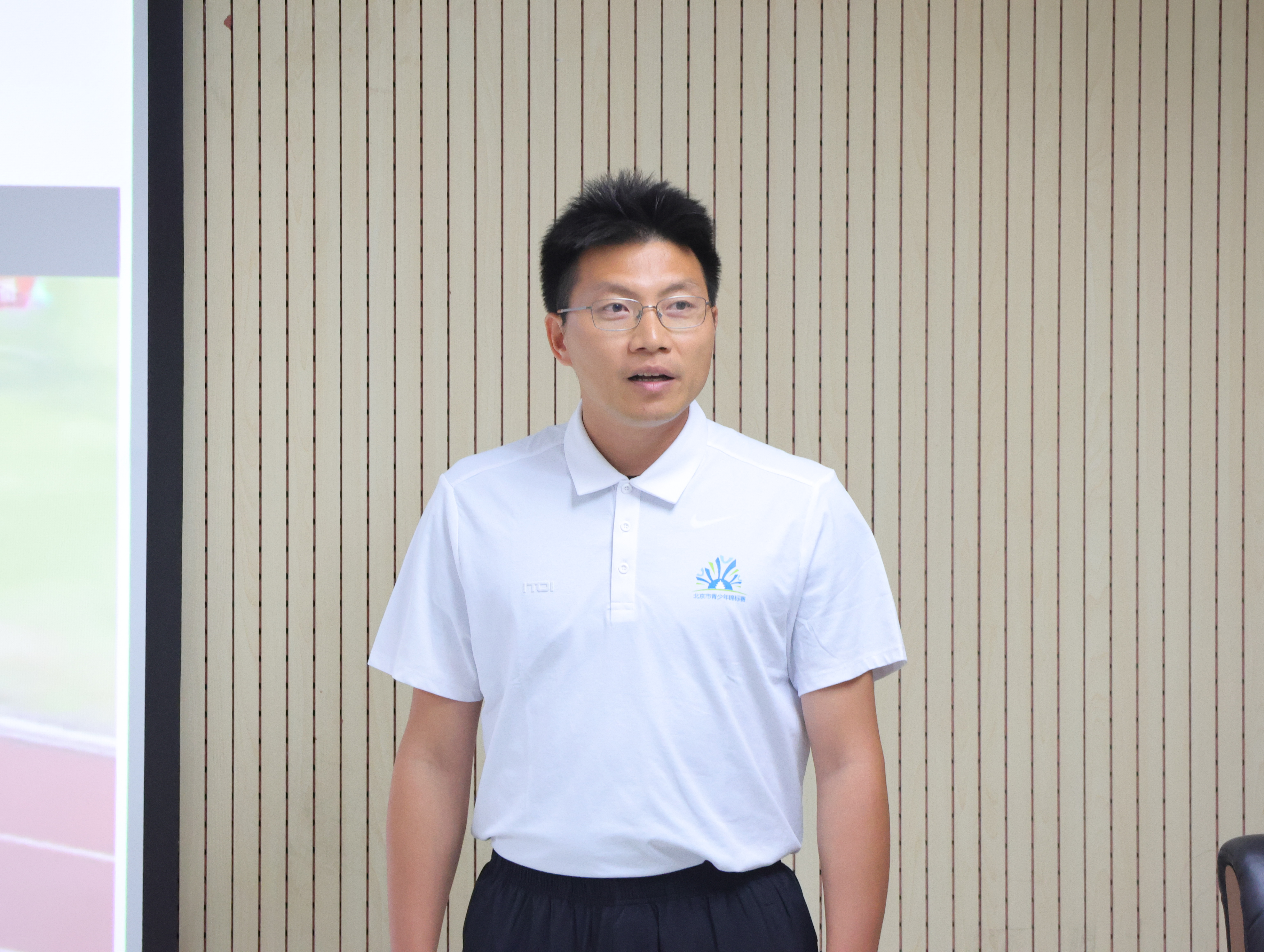 苏荣海老师.JPG